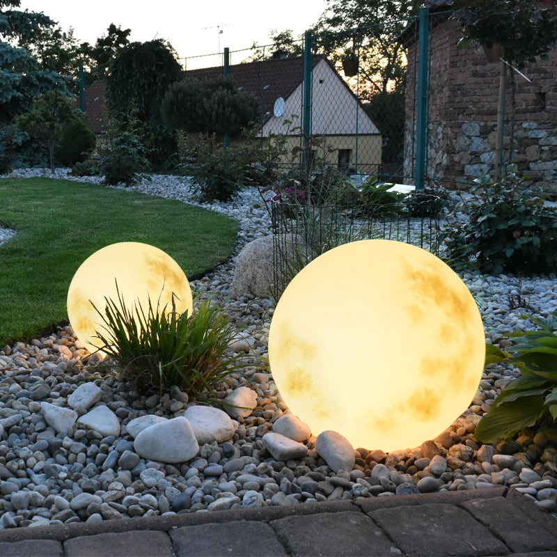 LuneGlow | Maanvormige LED-tuinlantaarn