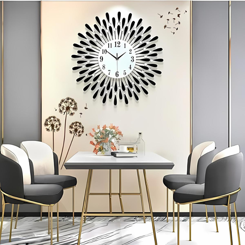 Tijdloze schittering | Luxe en sprankelende wandklok