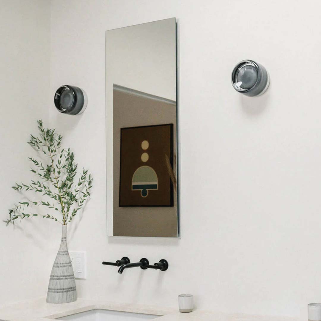 LumièreAmbre | Glazen wandlamp met hol design