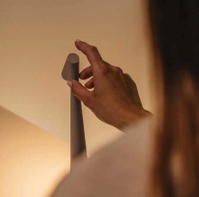 EssenceBeam | Minimalistische, draadloze LED-tafellamp in Scandinavische stijl