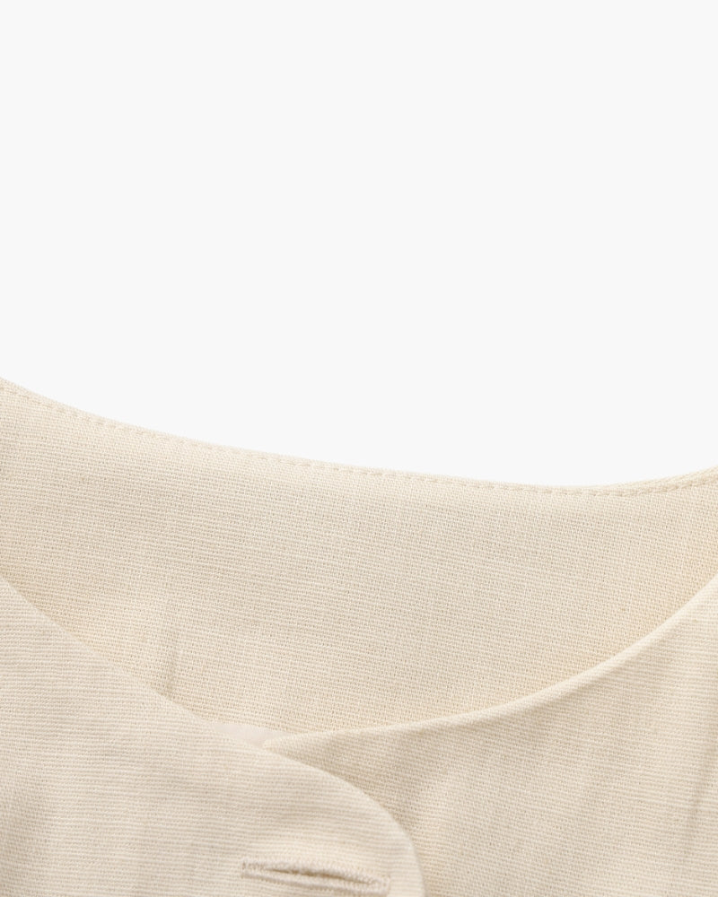 Elegante jurk met sculpturale details